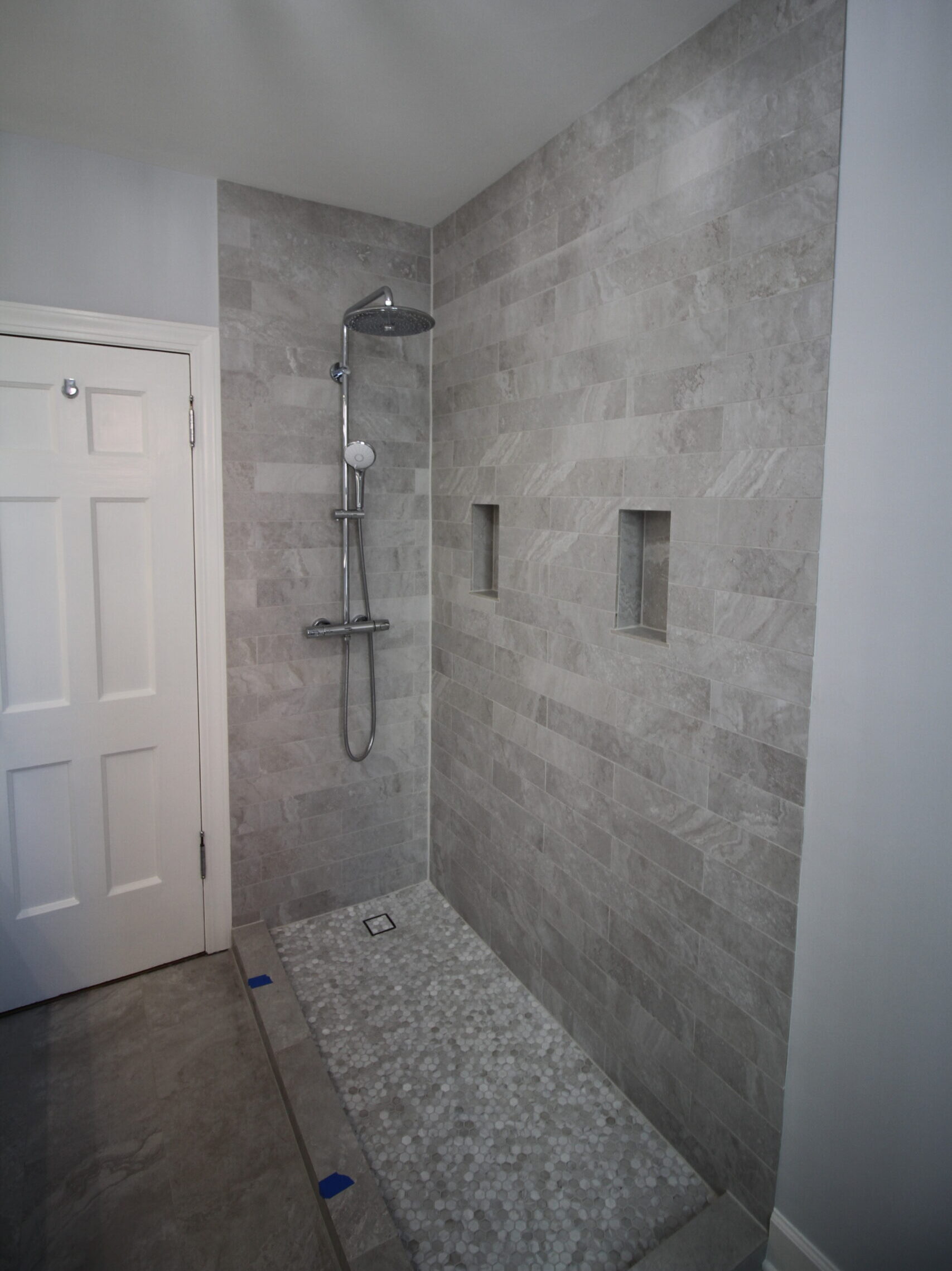Gray-shower-bathroom