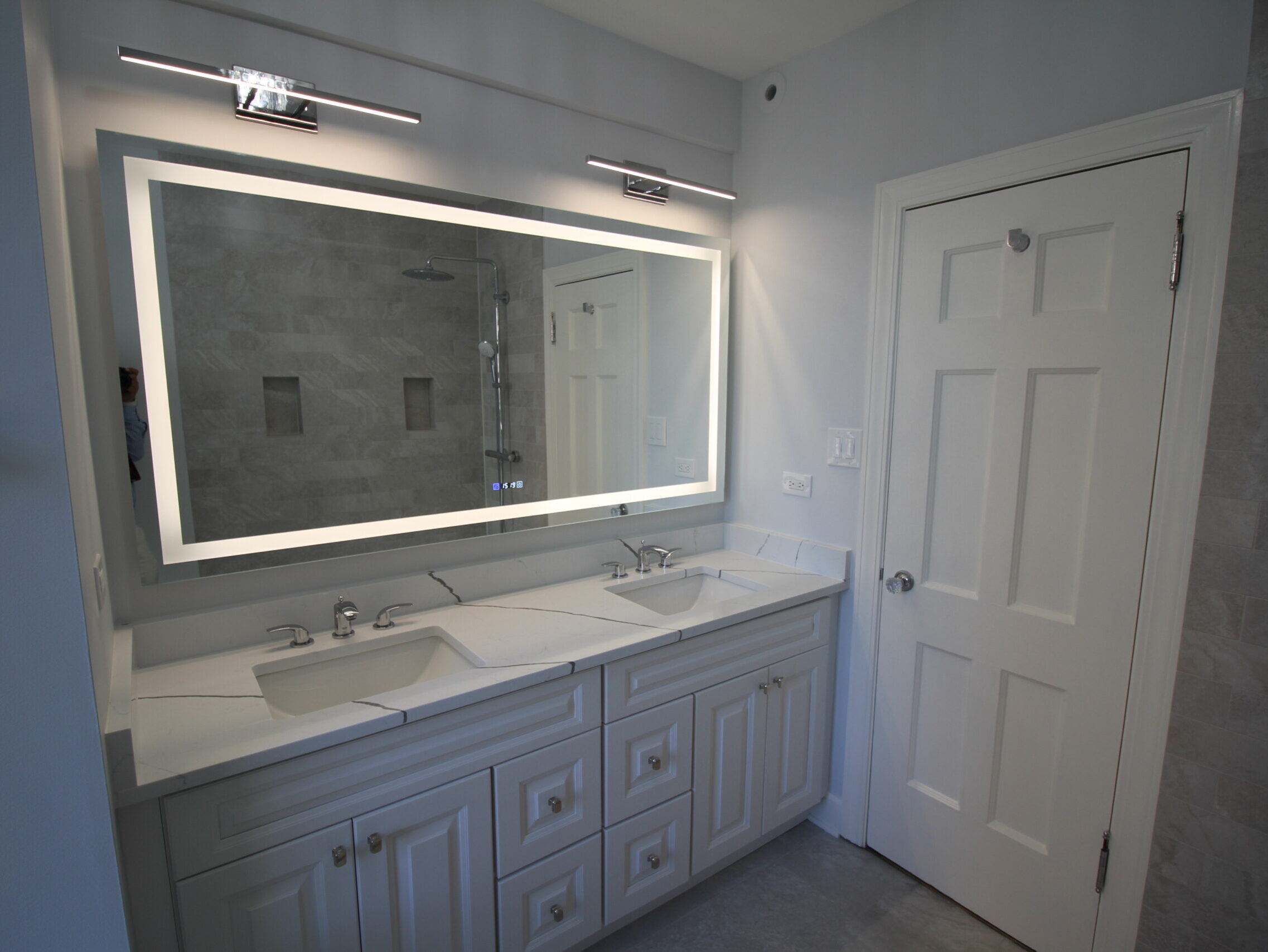 gray-shower-vanity-bathroom